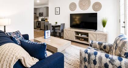 New-Build 2BR/2BA • Downtown • Bathhouse Row