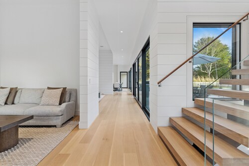  Modern Luxury New Const 7BR South of the Highway in the Village of East Hampton