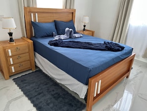 Fer et planche à repasser, Wi-Fi, draps fournis