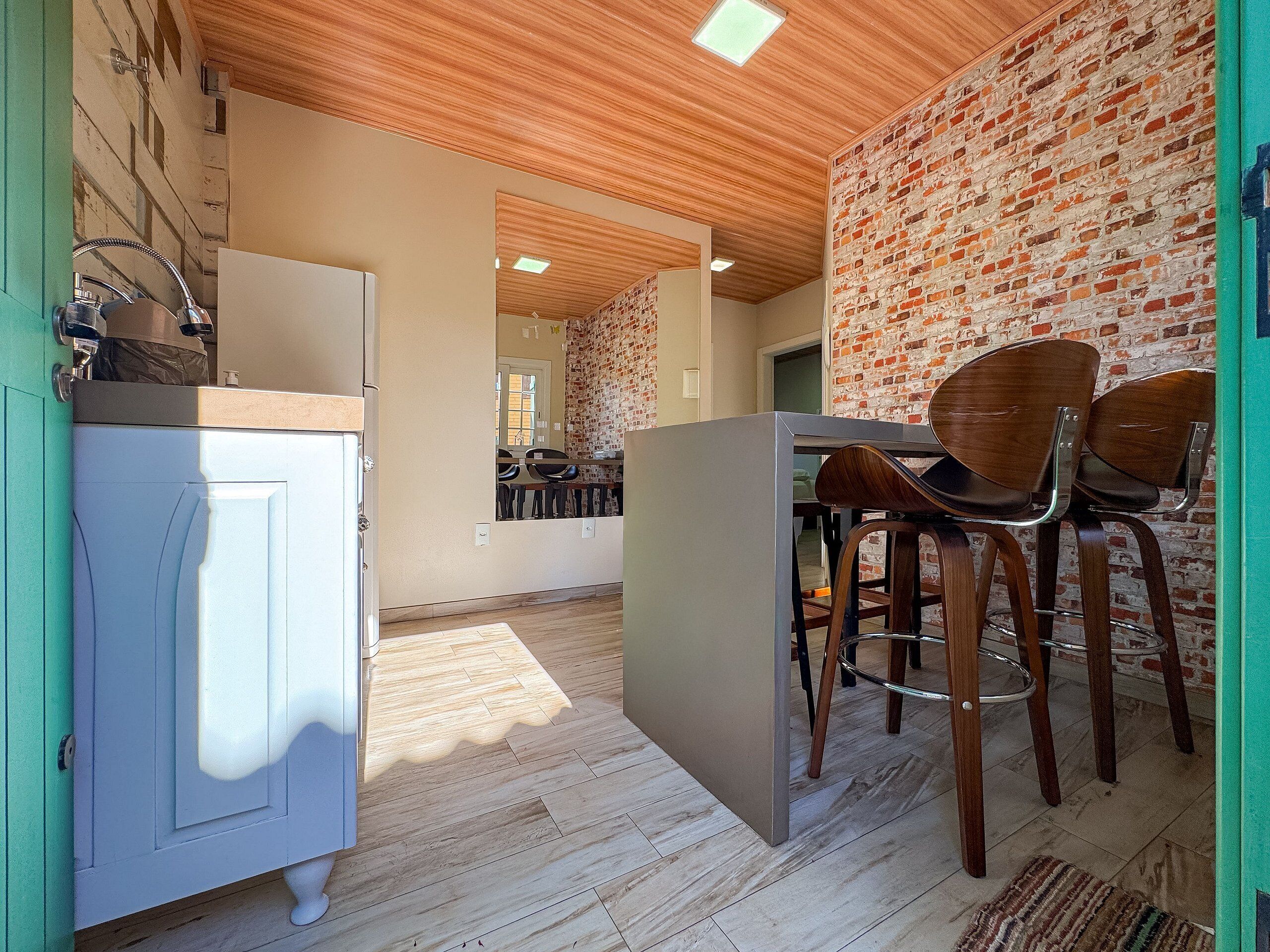 Eenvoudig appartement | Dineren
