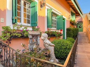 Apartamento básico | Detalhe da fachada