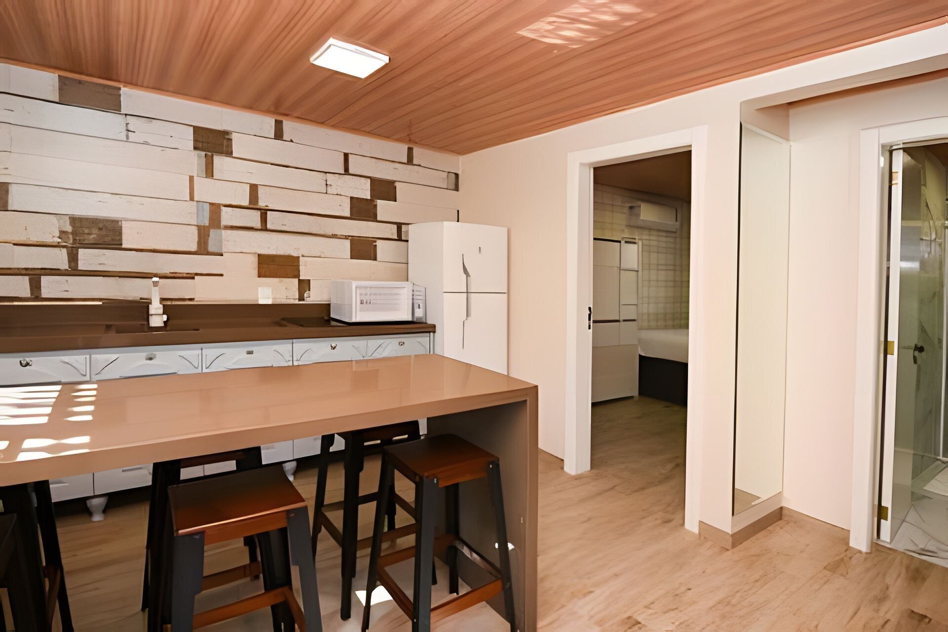 Basic Apartment | Dining