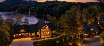 Secluded Luxe Lake House, Fire Pit, Hot Tub, Sauna, Private Dock