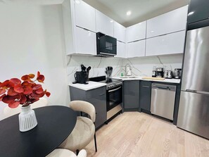 Fridge, microwave, stovetop, coffee/tea maker - 345-2A 2BR Newly Reno Prime UES WD in unit (New York)