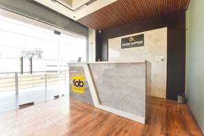 Reception - Fabhotel Golden Sapphire (Jaipur)