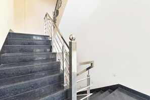 Lobby - Fabhotel Golden Sapphire (Jaipur)