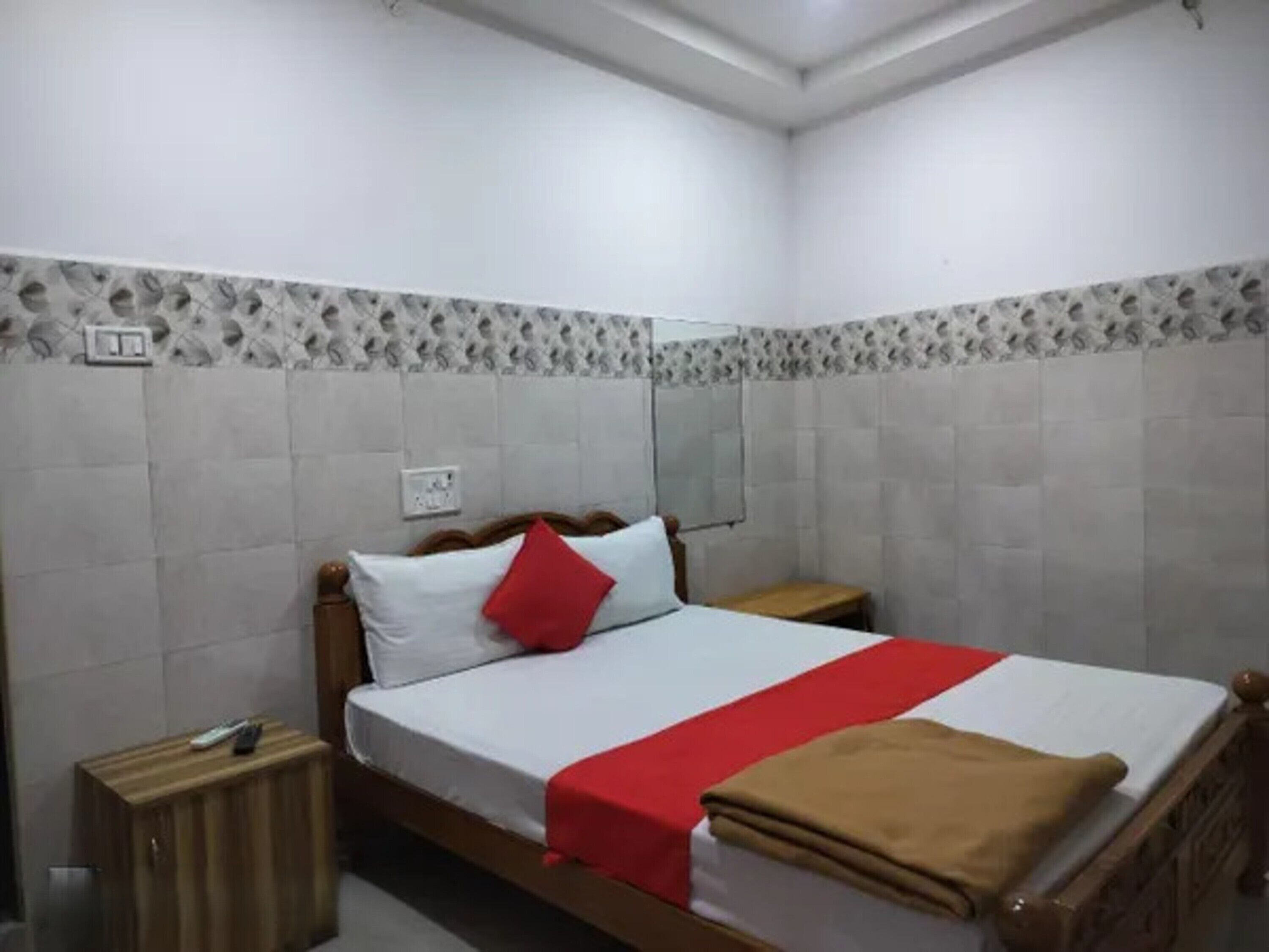 Phòng Deluxe | Bộ trải giường bằng vải cotton Ai Cập, bộ đồ giường cao cấp 