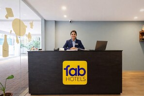 Reception - Fabhotel Vedhanshi (Hyderabad)