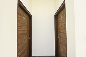 Lobby - Fabhotel Arpit Stayz (Gurugram)