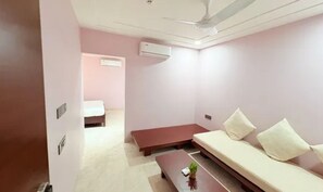 Kawasan tempat duduk lobi