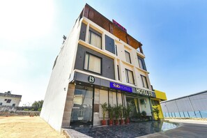 Exterior - Fabhotel D3 (Jaipur)