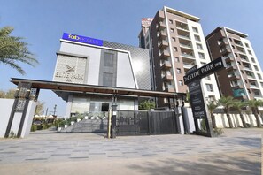 Exterior - Fabhotel Elite Park Inn (Jaipur)