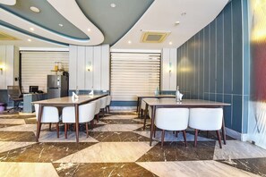 Restaurant - Fabhotel Elite Park Inn (Jaipur)