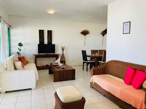 Smart TV - House with Pool on the Beachfront in Maceió - AL (Maceió)