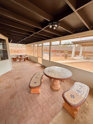 Outdoor dining - A warm inviting home (Tucson)