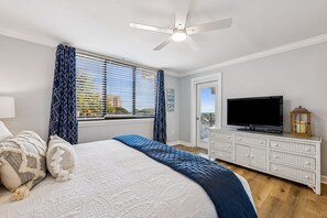 2 Schlafzimmer, Schreibtisch, Bügeleisen/Bügelbrett, kostenloses WLAN