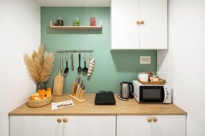 Private kitchen - Tawaen Beach Villa (Koh Larn)