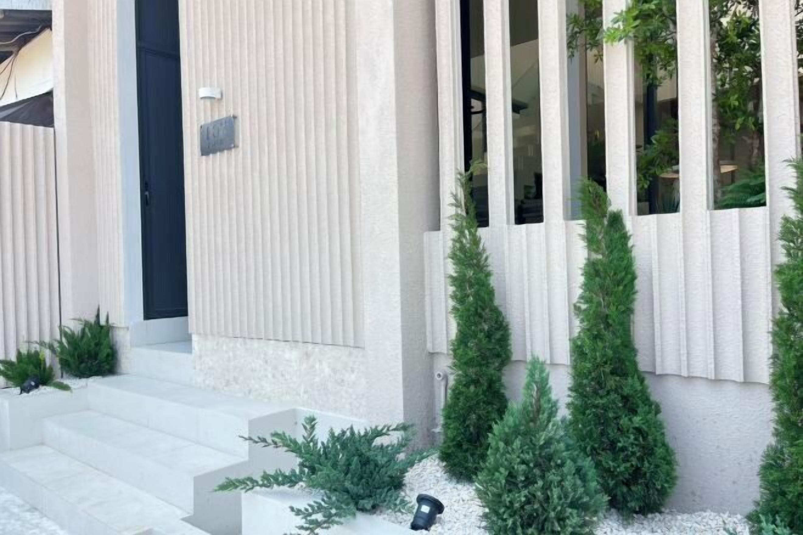 บริเวณภายนอก