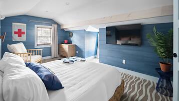 Een strijkplank/strijkijzer, reisbedje, gratis wifi, beddengoed