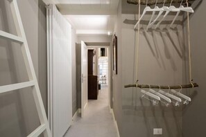 Cribs/infant beds - Casa Velluti Deluxe by Mmega (Florence)