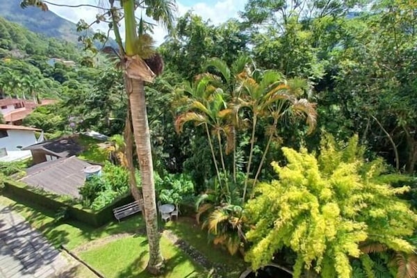 Family Twin Room, Lake View | Property grounds
