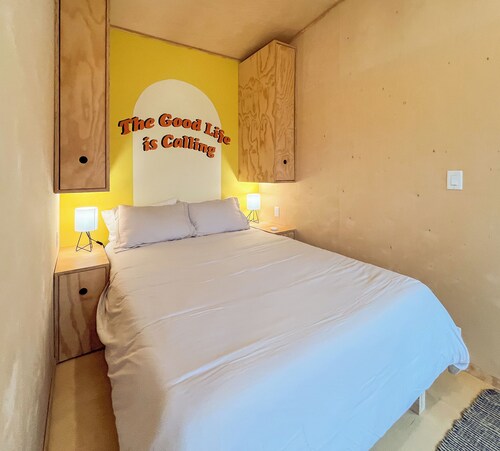 Cozy Cabin - Your Secluded Cabin Getaway