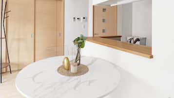 Apartment | Dining