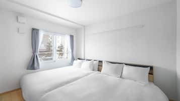 Iron/ironing board, free WiFi