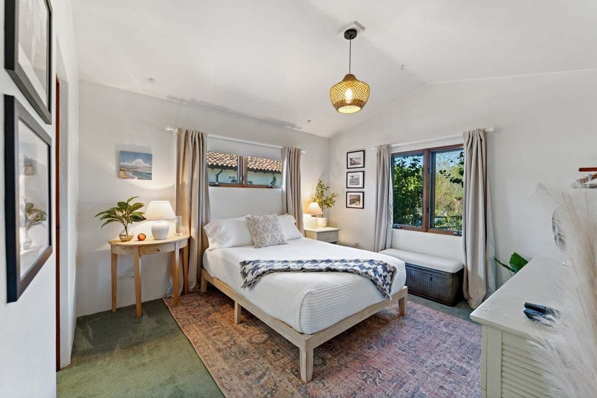3 chambres, fer et planche à repasser, Wi-Fi gratuit, draps fournis