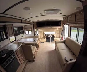 Interior - Kenai Riverfront RV Camping & World Class Fishing. (Soldotna)