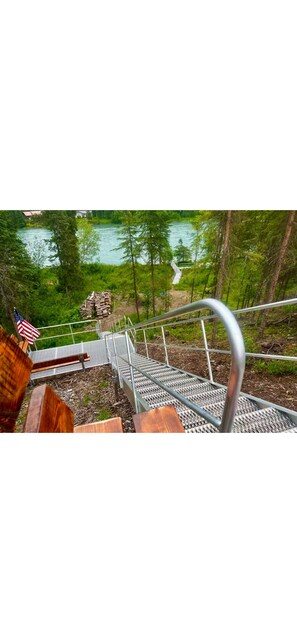 Unclassified image, 4 of 22, button - Kenai Riverfront RV Camping & World Class Fishing. (Soldotna)