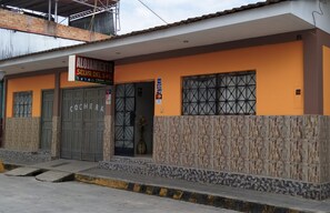 Exterior detail - SELVA DEL SOL (Rioja)