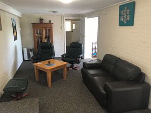 Interior - Blackwood Hideaway (Augusta)