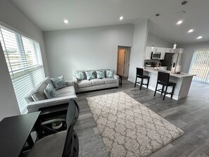 Interior - Modern 3BR Ocala Retreat – Gated Patio, BBQ & Family Comfort (OCALA)