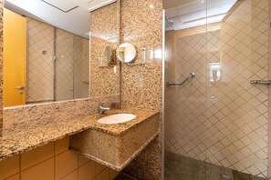 Rom – premium, lanai, byutsikt | Bad