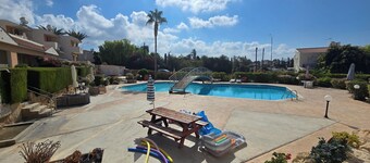 2 เบด ทาวน์เฮาส์ อิน เปย์ยา พาราไดซ์