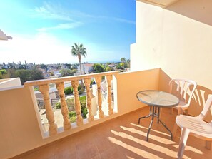 Maison en rangée, vue sur la mer | Terrain de l’hébergement 