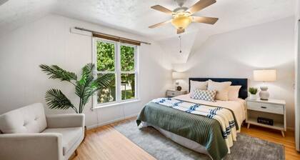 1-Bd Apartment in St. Joseph - Live the Lake Lifestyle