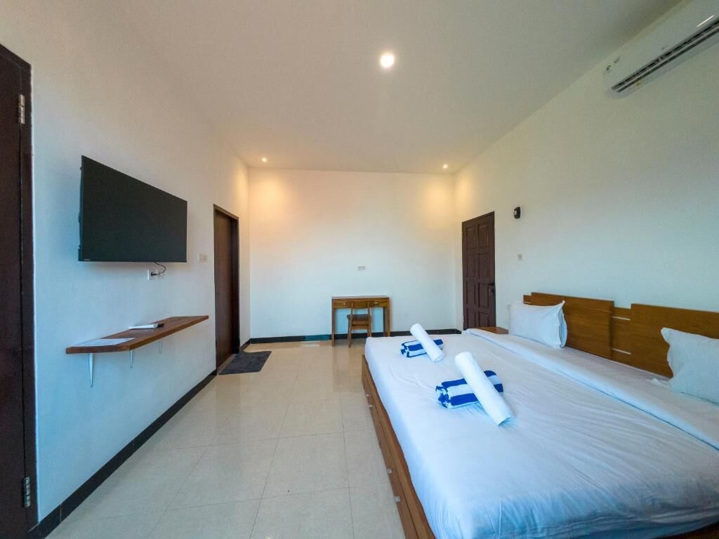 Deluxe Double Room, Sea View | Free WiFi