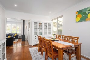 Dining - Spacious Multifunctional 5BR Retreat with Backyard (Bayswater)