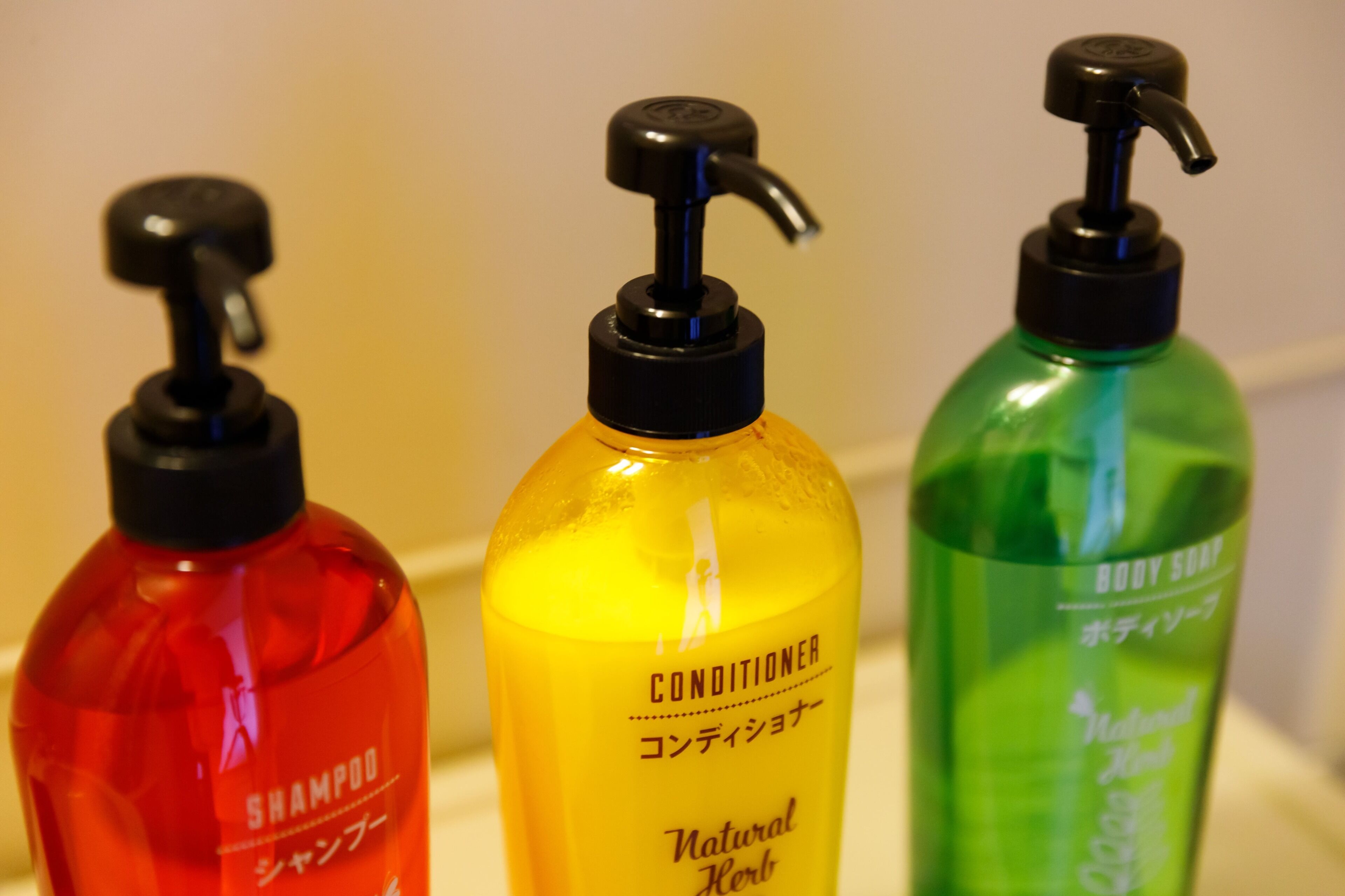 Basic Twin Room, Non Smoking (with bathroom) | Bathroom amenities