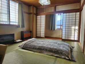Japanese-style Room, Non Smoking (8-tatami,with bath and toilet) | Desk - AOKI (Ina)