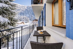 Balcony - V Balme 12: Beside Ski Lift; Pool, Sauna & Gym, Vallorcine (Argentiere), France (Vallorcine (Argentiere))