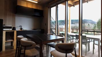 Superior-Villa, Mehrere Betten | Speisen