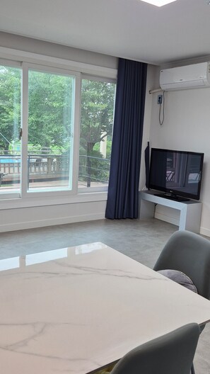Family Suite, 1 Bedroom, Kitchen, Garden View | Interior - pacific (Gyeongju)
