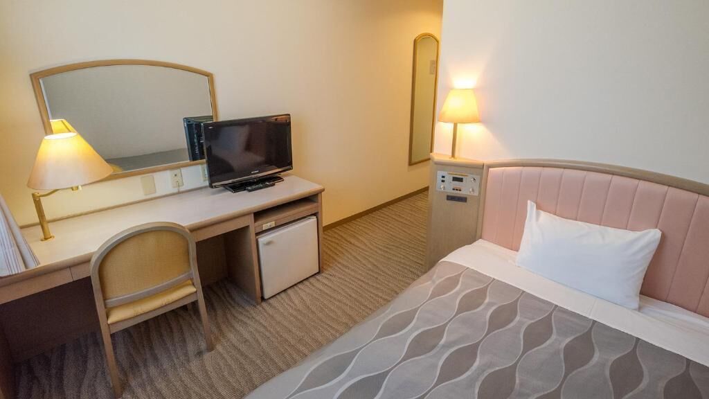 Bàn, khu vực làm việc phù hợp cho laptop 