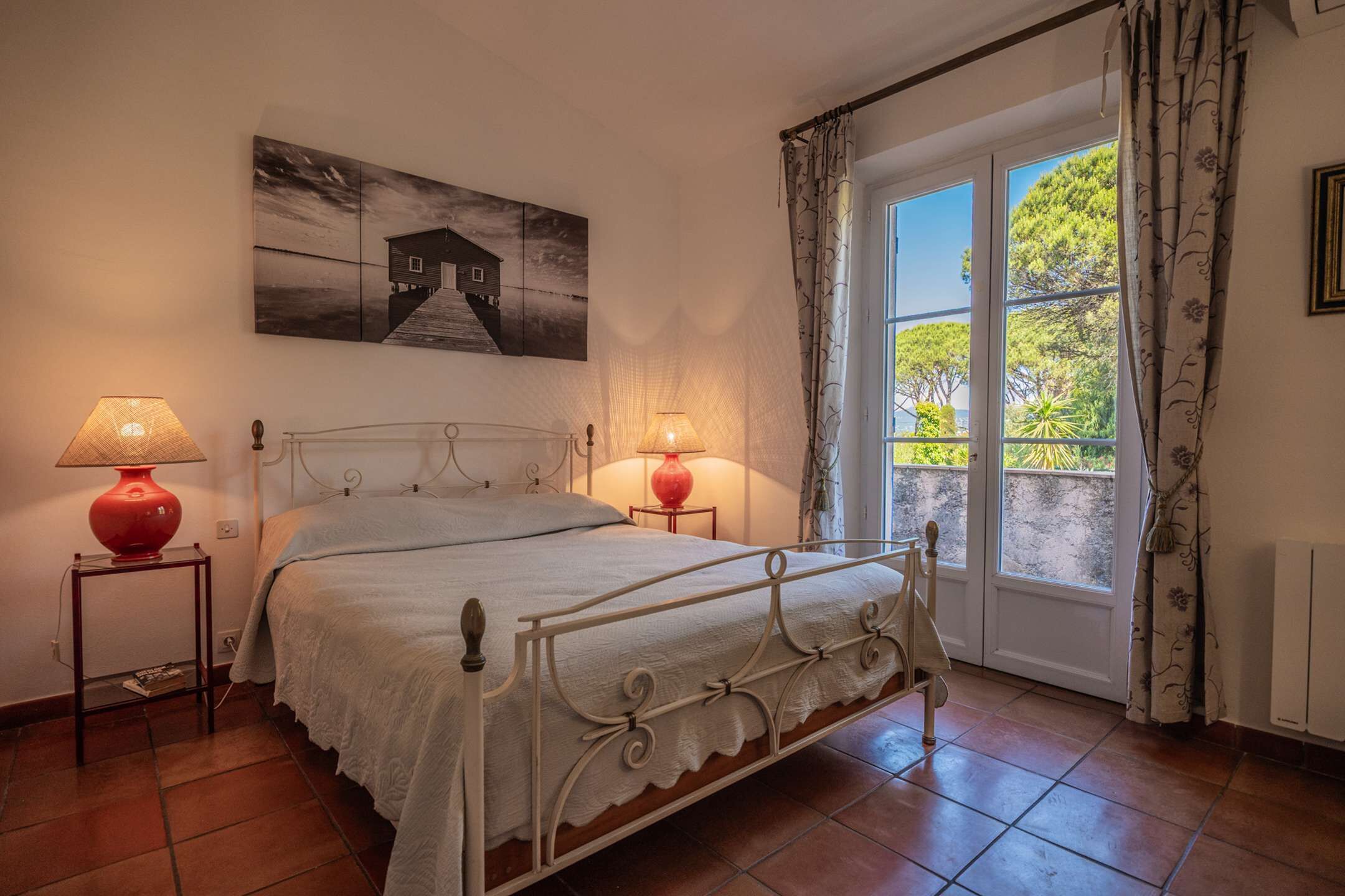 4 Schlafzimmer