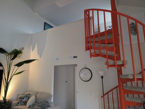 Interior - Serene Canyon-Side 2BR/2Bath + Loft Sleeps 6 @ Central SD  near tech hubs  & UTC (San Diego)