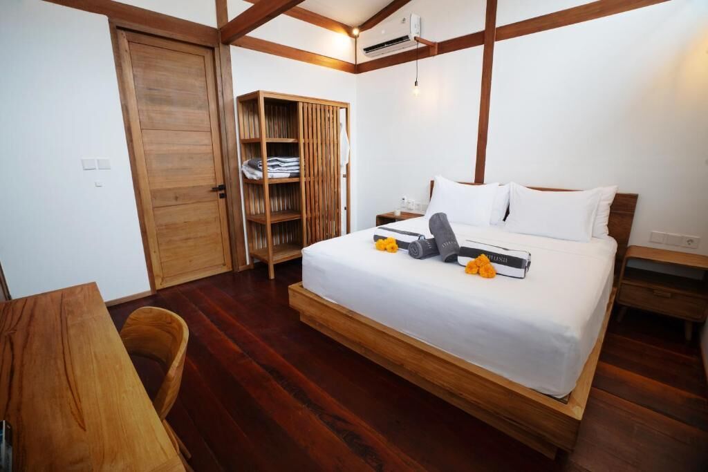 Caja fuerte, sistema de insonorización, wifi gratis