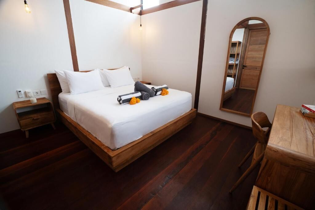 Caja fuerte, sistema de insonorización, wifi gratis